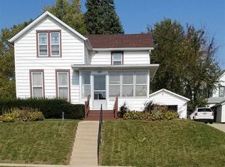 650 W Avon St, Freeport, IL 61032