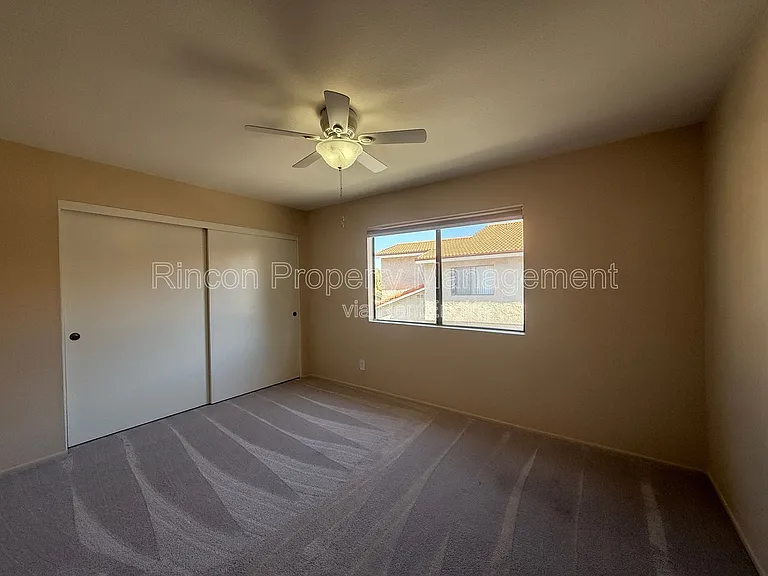 361 Jalisco Ct — Photo 16