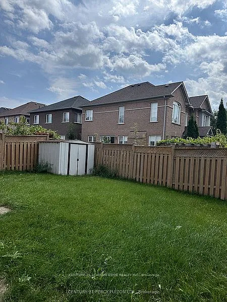 4 bed, $3,300 — Photo 2