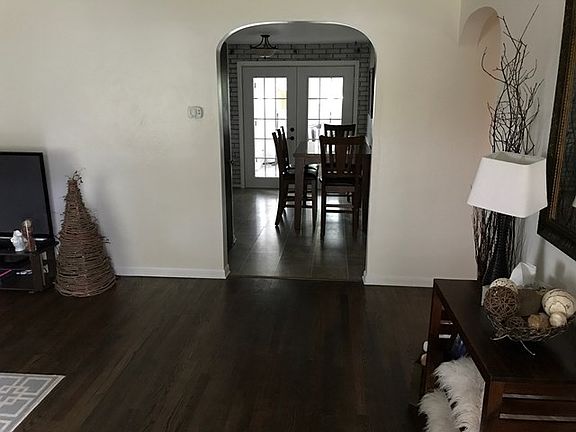5th image of 325 Esley Ln