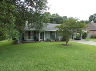 16038 Regent Ave, Greenwell Springs, LA 70739