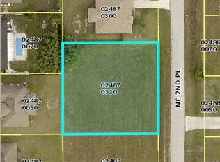 1620 NE 2nd Place Cpe, Coral, FL 33909