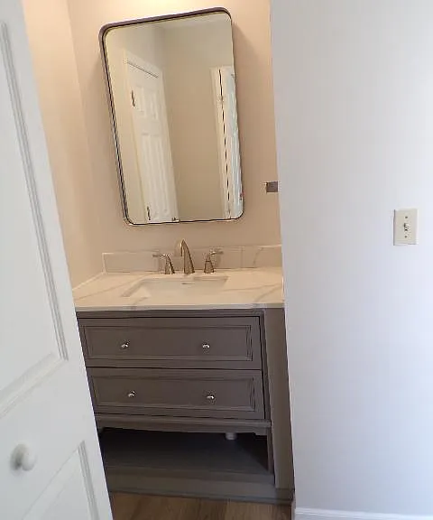 6427 Hallet St #6427 — Photo 12