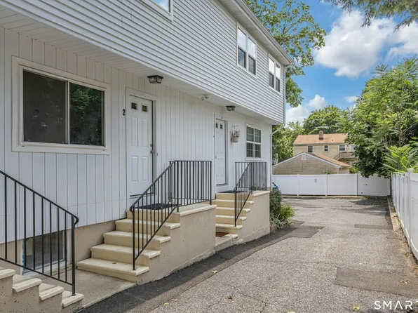 27 Bouton St E, Stamford, CT 06907