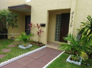 4329 NW 3rd Ave, Pompano Beach, FL 33064