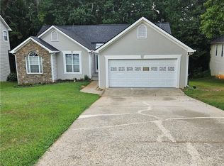 2071 Boone Pl, Snellville, GA 30078