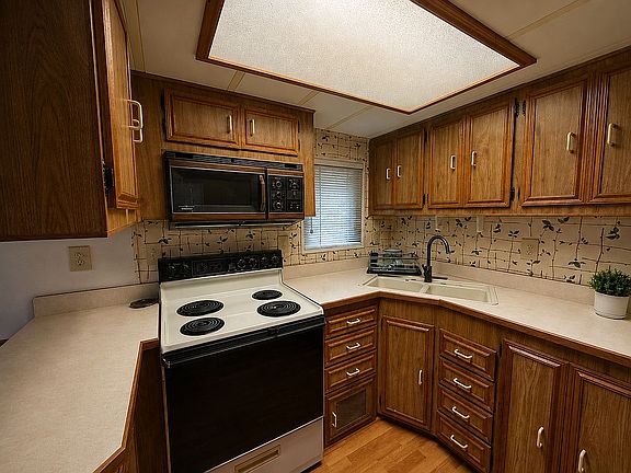 3rd image of 3649 S 4th Ave #8A