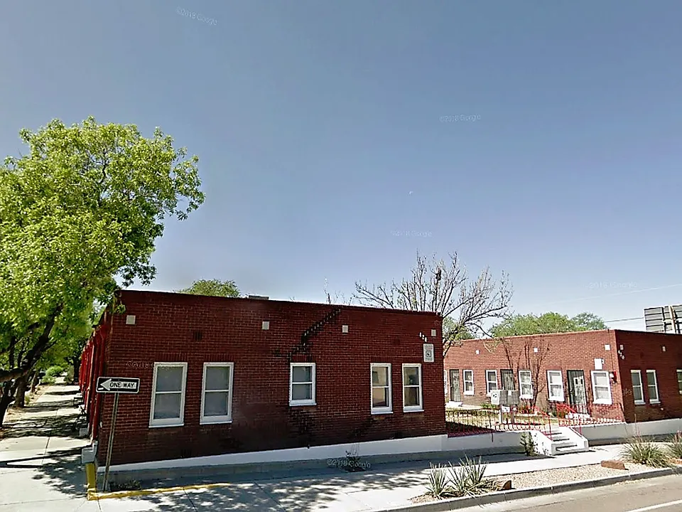 420 Coal Ave SE