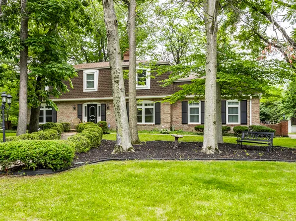 7111 Eastwick Ln, Indianapolis, IN 46256