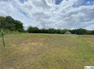 Peach St, Gonzales, TX 78629