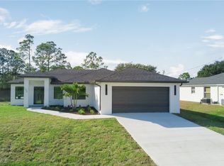 1136 Helen Ave S, Lehigh Acres, FL 33974