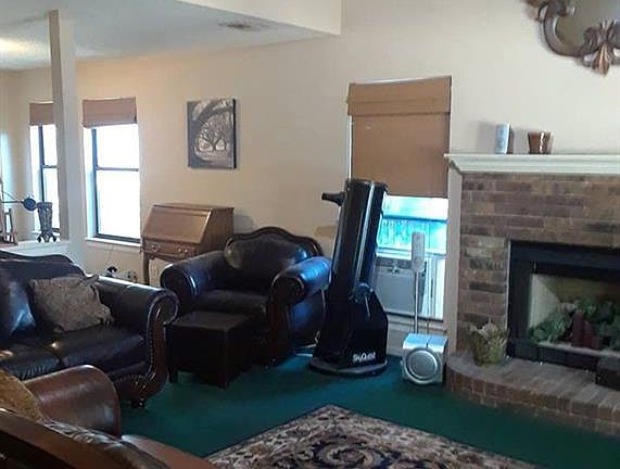 5th image of 3649 Fairview Dr