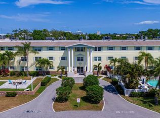 230 Columbia Dr APT 111, Cape Canaveral, FL 32920