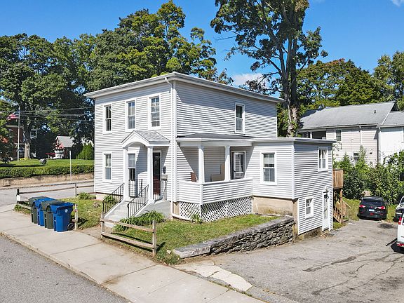 2nd image of 251 Summit St