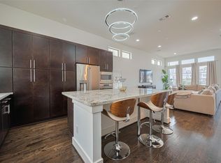 1622 Ovid St, Houston, TX 77007