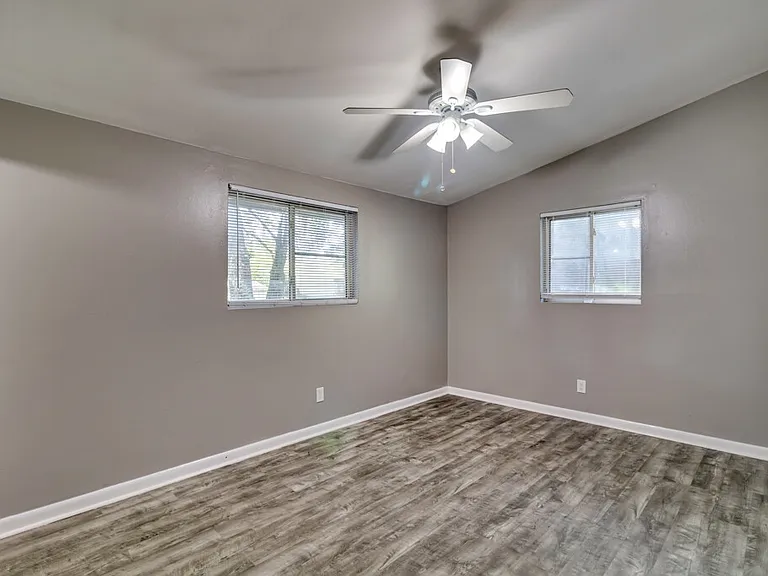 12444 Largo Dr — Photo 23