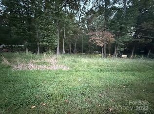 333 New Haven Dr, Gastonia, NC 28052
