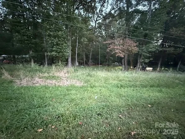 333 New Haven Dr, Gastonia, NC 28052