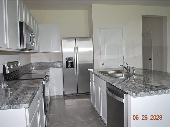 4th image of 213 Mangrove Shade Cir