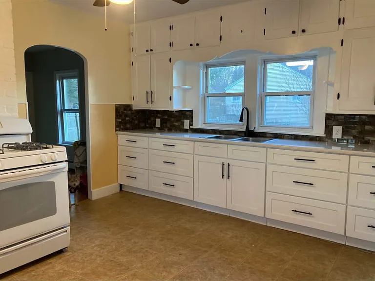 1393 Hooksett Rd — Photo 24
