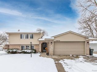41870 Winter Ct, Canton, MI 48187