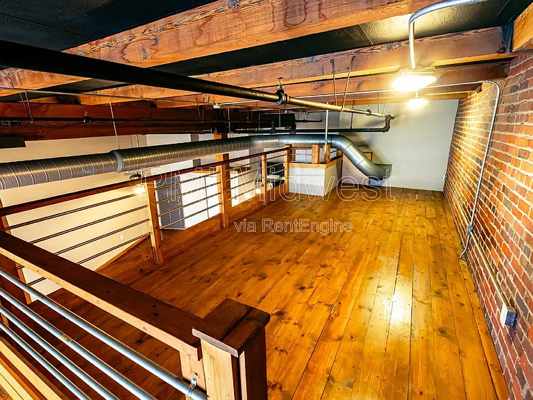 Lofts on Madison — Photo 24