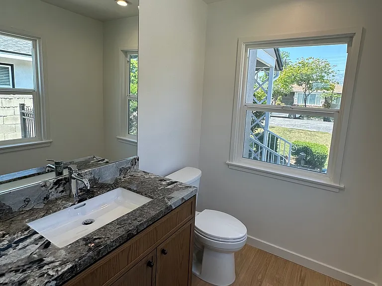 9932 Duffy St — Photo 6