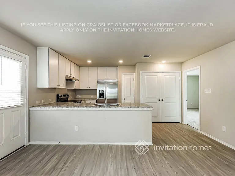 128 Hollywood Dr — Photo 8