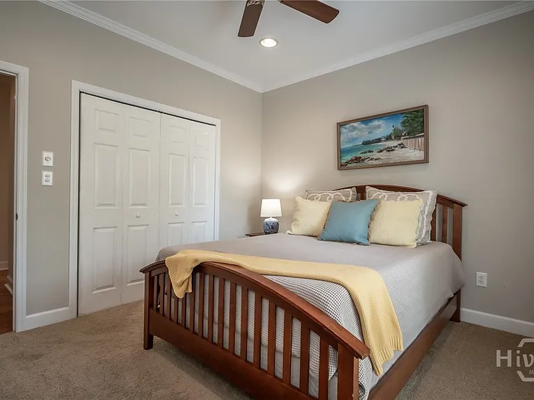 1040 Saint Andrews Dr — Photo 8