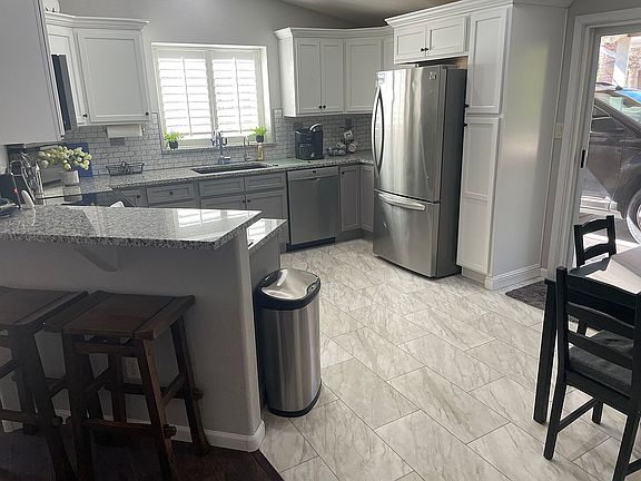 4th image of 1110 N Henness Rd #1333