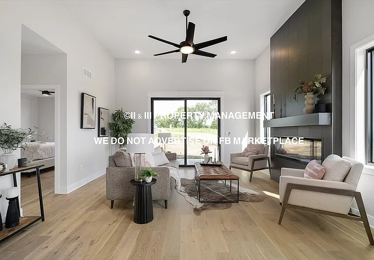 9595 Jupiter St — Photo 17