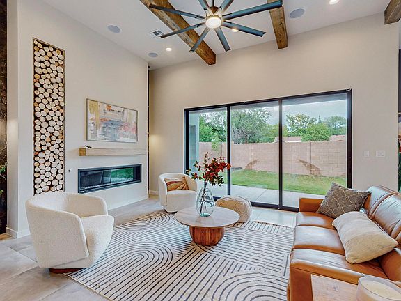 5th image of 255 Valle Encantado Dr NW