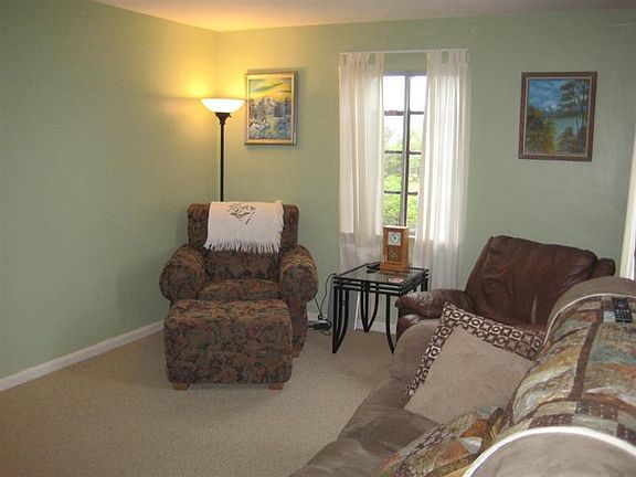2nd image of 1729 Norcol Ln