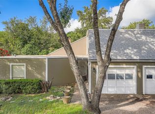 6810 Thorncliffe Dr APT B, Austin, TX 78731