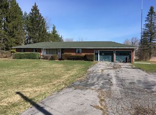 12342 Lesswing Rd, Alden, NY 14004