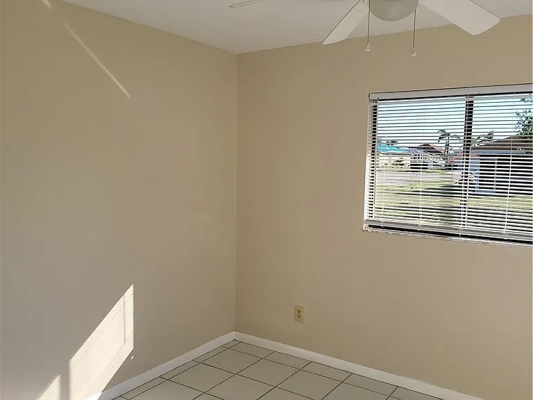3705 SW Santa Barbara Pl — Photo 5