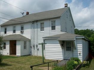 146 Front St, Mount Carmel, PA 17851