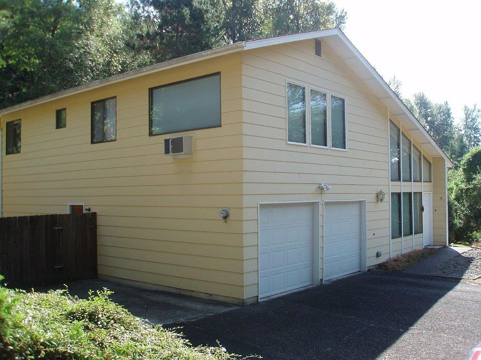 1st image of 702 N 23rd Ave