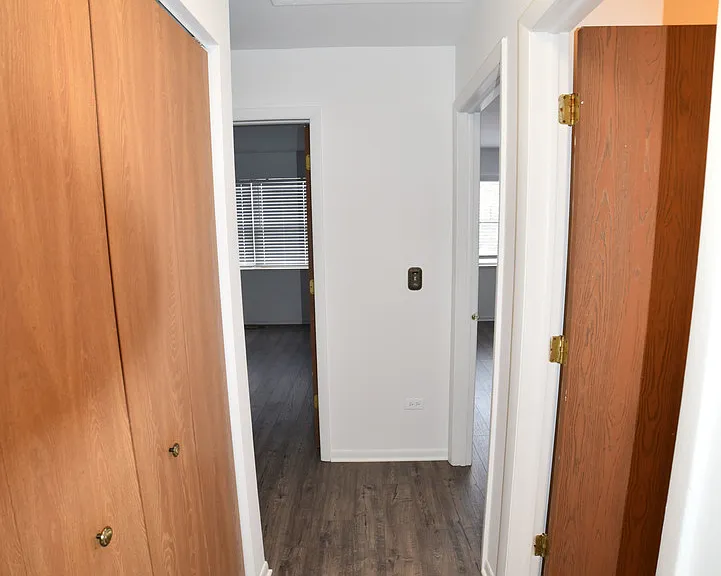 437 N Cambridge Dr — Photo 18