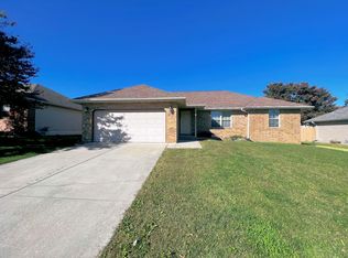 879 W Crestwood St, Nixa, MO 65714