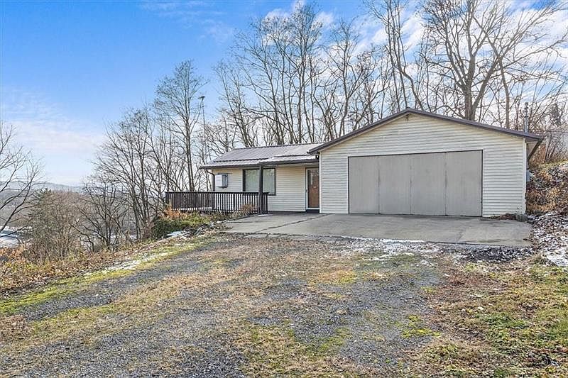 307 Harbinson Rd W, Beaver Falls, PA 15010 MLS 1617168 Zillow