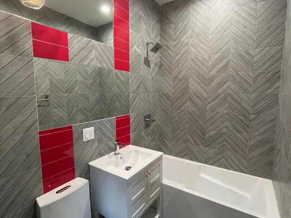 1847 Cross Bronx Expressway image 2 of 7