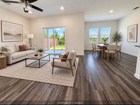 4th image of 8248 Muscovy Dr