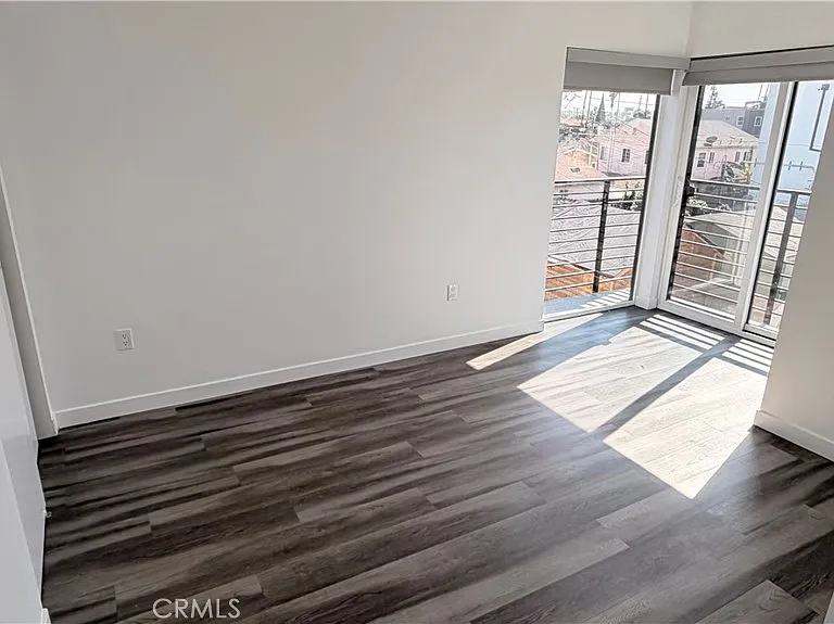1416 1/2 S Cloverdale Ave — Photo 15