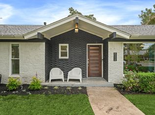 8334 Londonderry Ln, Dallas, TX 75228