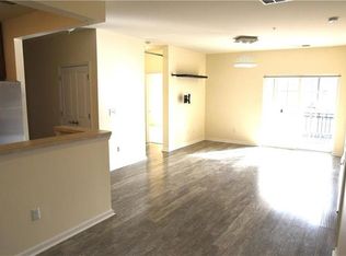 724 Strassle Way UNIT 724, South Plainfield, NJ 07080