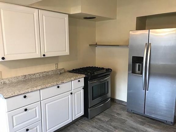 3rd image of 2901 E Mariquita St