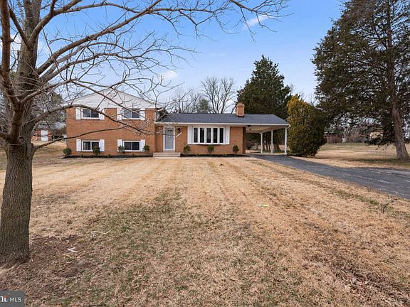 3rd image of 14604 Perrywood Dr