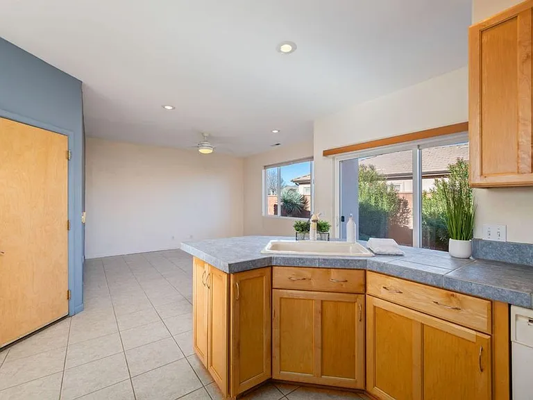 3580 Windmill Dr — Photo 12