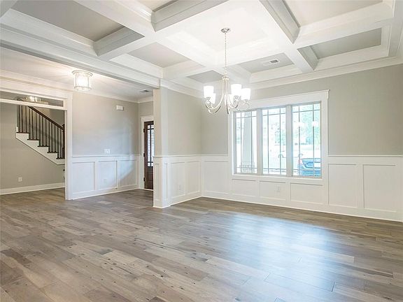 4th image of 1099 Eagles Brooke Dr